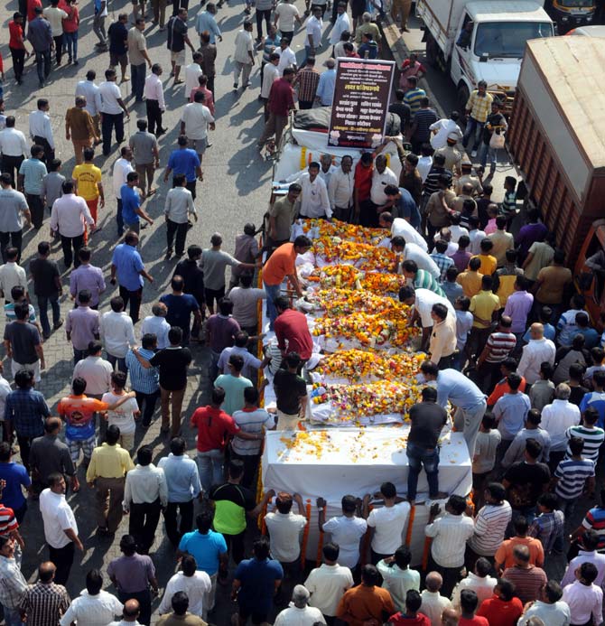 Mayur Belnekar ran a vada pav stall. Prashant Gurav was a make-up artist and Akshay Kerkar a freelance make up artist. Kedar Todkar was job hunting, while Vaibhav Manve was an LIC agent. Nihal Kotian worked with Reliance Metro and Sachin Sawant was an accountant at transport and logistics company Maersk. Kambli is a student of Sathaye College in Vile Parle East.