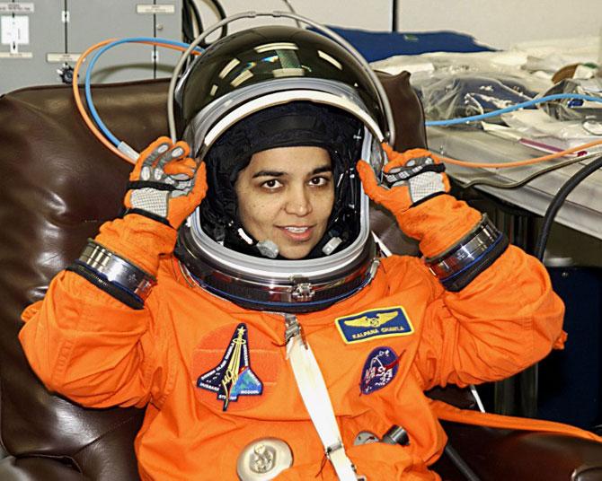 However, as ill-luck would have it, on 1 February 2003, Chawla's second flight to space disintegrated on its way back. Kalpana died along with six others.