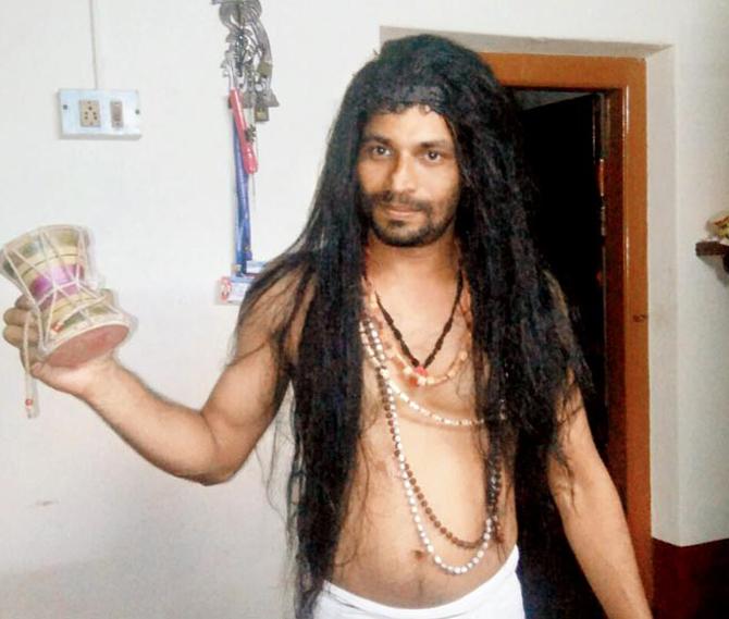 The mother of a 17-year-old girl registered a complaint with the Powai police in November 2017, alleging that her daughter was raped by a self-proclaimed tantric for the past five years. The man who lived close to the victim's house was 'treating' the girl for behavioural changes. The matter came to light after the woman followed her daughter to the tantrik's house for another round of treatment and saw him touching her inappropriately. On questioning her daughter, she found out that the tantric had been sexually assaulting her daughter from 2012