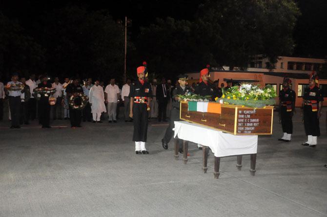 The cortege covered in the tricolor was taken out in a solemn procession through Jashi village amid cries of 'Bharat Mata Ki Jai', 'Shahid Chandrakant Galande Amar Rahe'.