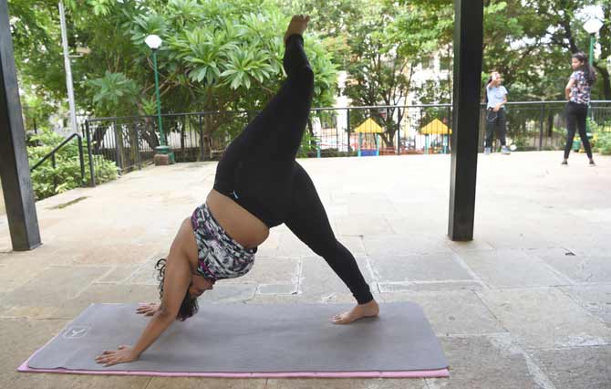 Dolly Singh, who currently weighs 73 kg, is not looking to have a thin figure, but have a strong body through yoga. Pic/AFP