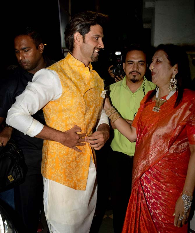 Hritik Roshan is all smiles as he interacts at the Basanti Chola Celebrations