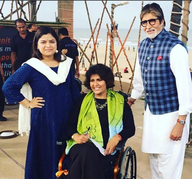 Poonam Mahajan has lend her hands in various campaigns and often involves herself in awareness camps. She is seen here with Amitabh Bachchan and Olympian Deepa Malik at a 'Swachhta' initiative