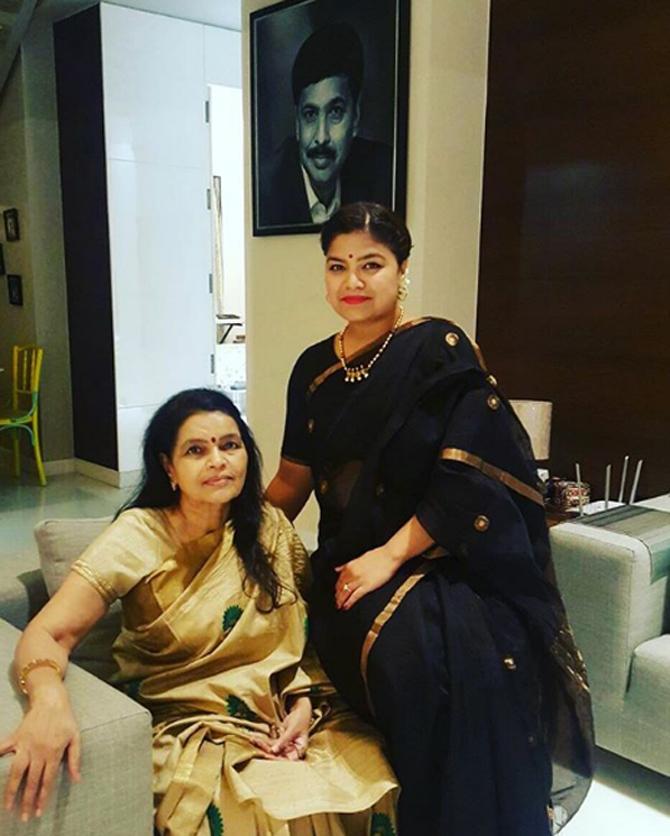 In the 2009 assembly polls, Poonam contested from Ghatkopar West constituency in Mumbai against Ram Kadam, then Maharashtra Navnirman Sena candidate and now a BJP MLA. Poonam lost the election. In picture: Poonam Mahajan with her mother