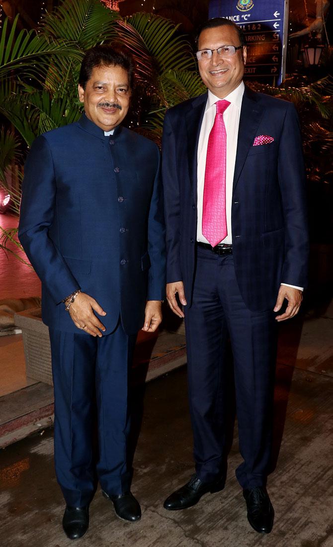 Playbacj singer Udit Narayan and News anchor Rajat Sharma attended Poorna Patel's wedding reception with Namit Soni in Mumbai