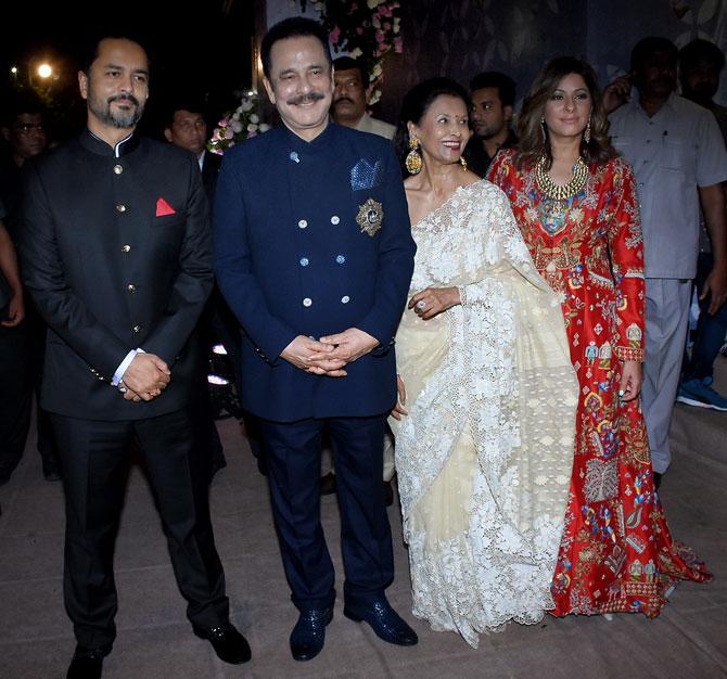 Sahara India Pariwar's Managing Worker and Chairman Subrata Roy with his family attended Poorna Patel's wedding reception with Namit Soni in Mumbai