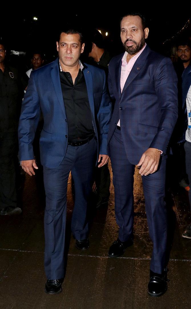 Salman Khan was accompanied by his bodyguard Shera at Poorna Patel's wedding reception with Namit Soni in Mumbai
