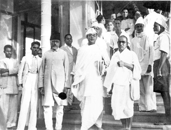 Netaji Subhas Chandra Bose established the Azad Hind Radio station in Germany and led the Indian nationalist movement in East Asia. In picture: Netaji Subhas Chandra Bose with Maulana Abul Kalam Azad in (black cap)