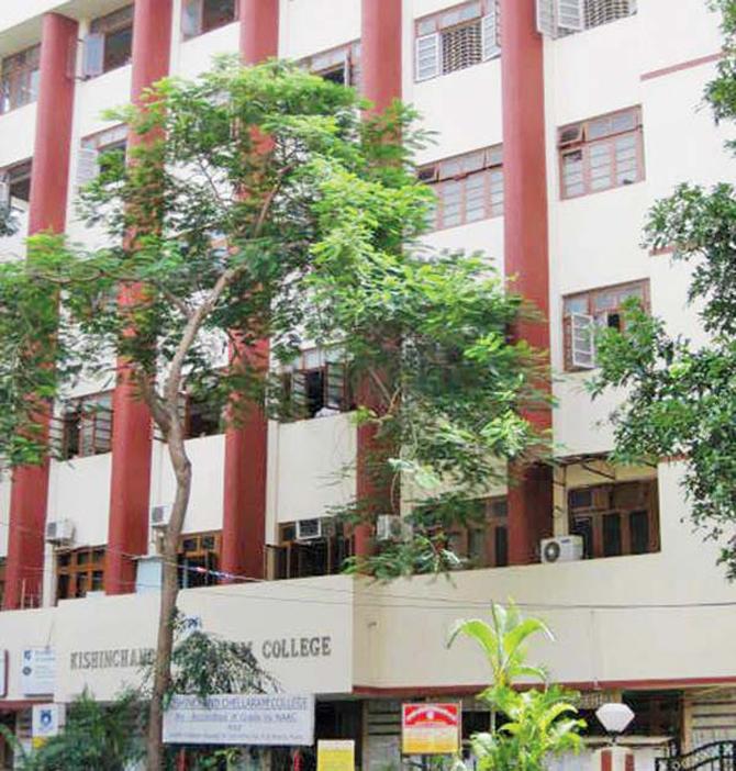KC college offers both professional as well as, vocational degrees. It is among the best colleges of Mumbai