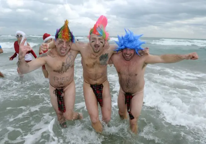 As per the history of naturism at Cap d'Agde, the land adjoining the long sandy beach here was owned for many years by the Oltra family who farmed the olive groves behind the sand dunes adjoining the beach