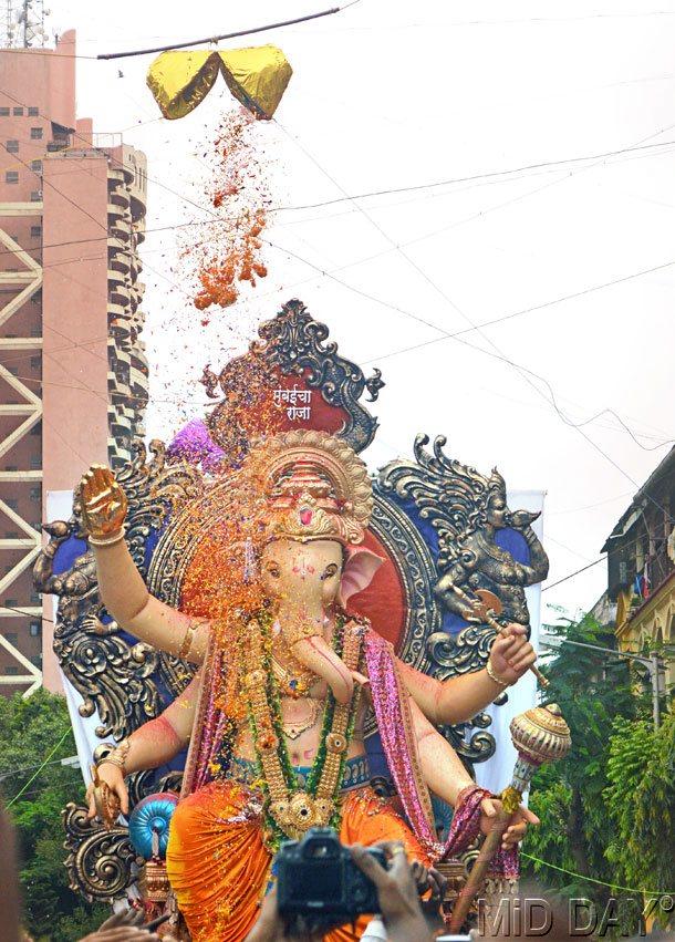 A close up of Mumbaicha Raja in Ganesh Galli, Parel. Pic/ Vinay Shelar