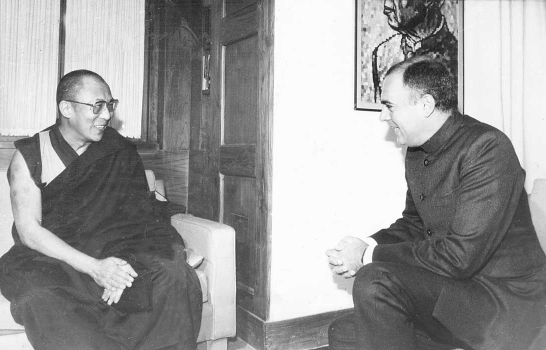 Leader of the Tibetan people His Holiness the 14th Dalai Lama - Tenzin Gyatso - in conversation with Rajiv Gandhi on January 18, 1988.