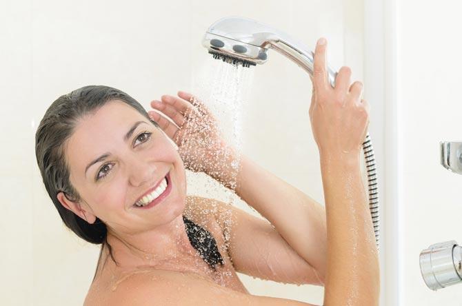Showering twice a day, once in the morning and once in the evening, is ideal for anyone who is prone to excess sweating, even in the monsoon, when the weather outside is not too hot.