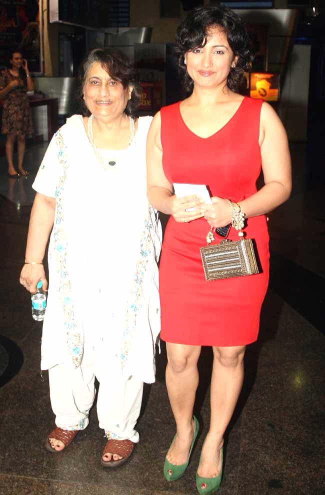 Divya Dutta snapped with her late mum Nalini. Divya Dutta lost her mom on January 10, 2016, after a post-surgery complication. A gynaecologist, Divya's mother had singlehandedly raised Divya and her brother Rahul after their father passed away when they were kids.