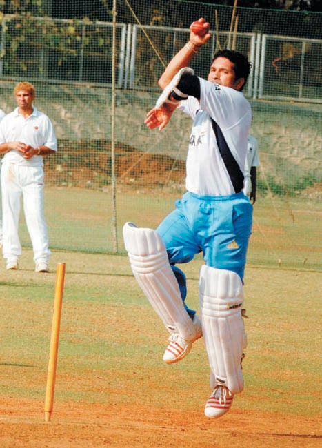 Sri Lanka's Roshan Mahanama was Sachin Tendulkar's first ODI scalp.