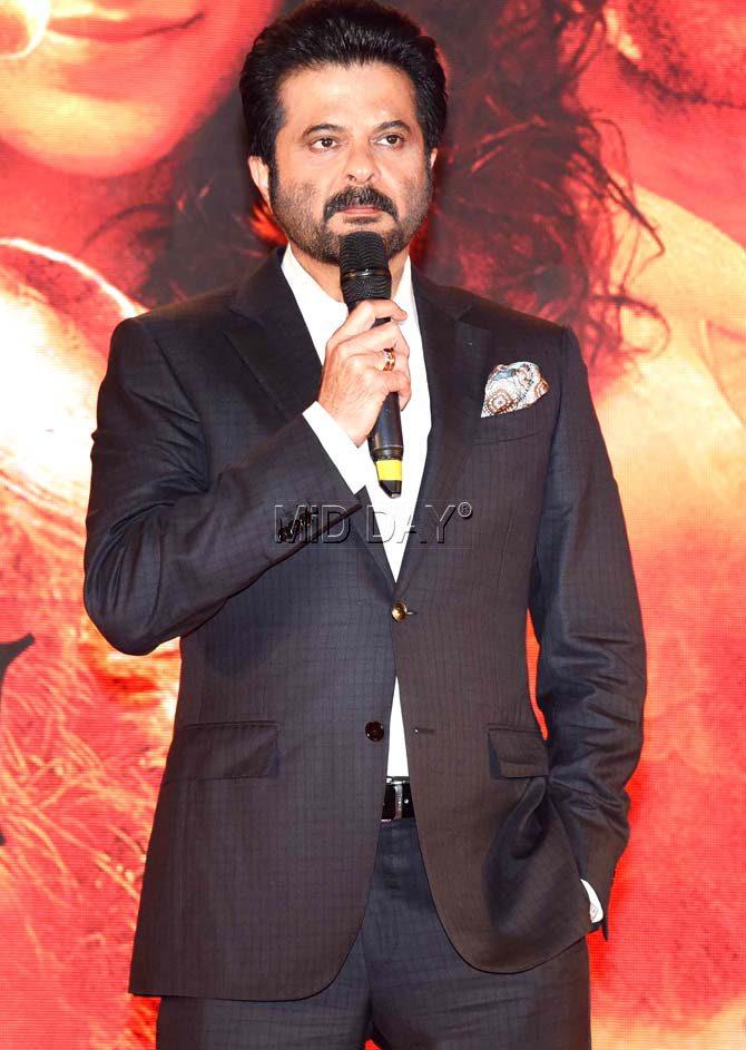 Anil Kapoor got emotional and had a breakdown while talking about his son Harshvardhan's Bollywood debut 'Mirzya'