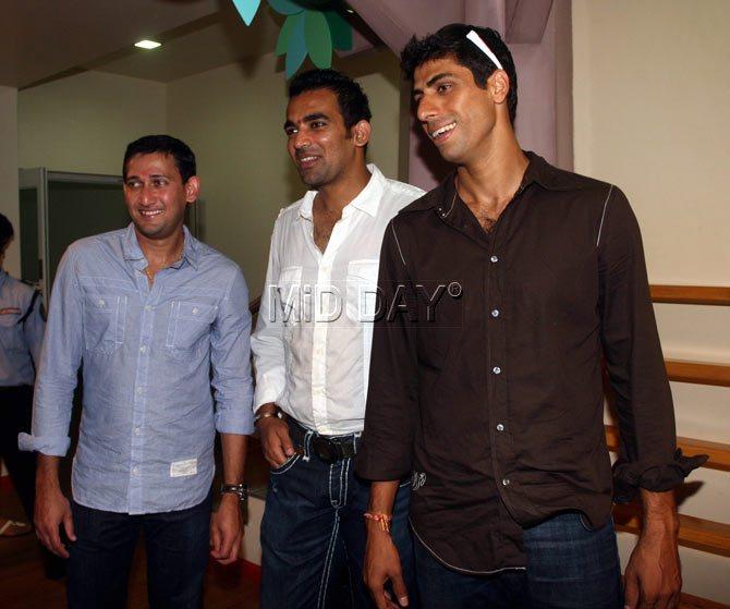 In picture: Ashish Nehra with Zaheer Khan and Ajit Agarkar at SJBCN International School. The trio were part of India's fast bowling unit
