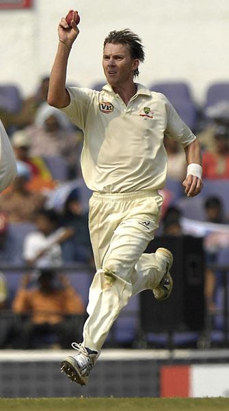 Brett Lee: Tests - 76. Wickets - 310. Best bowling - 5/30. Average - 30.81. Economy rate - 3.46