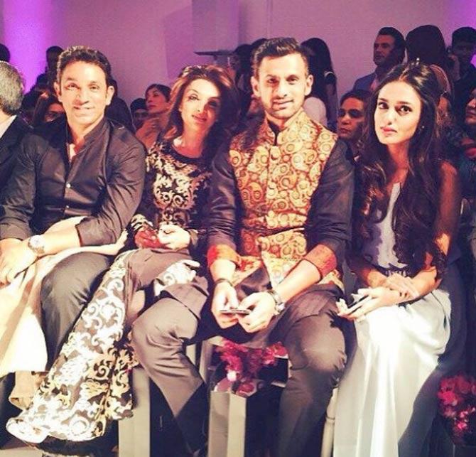 In picture: Azhar Mahmood with Ebba Qureshi and Shoaib Malik at a fashion parade
