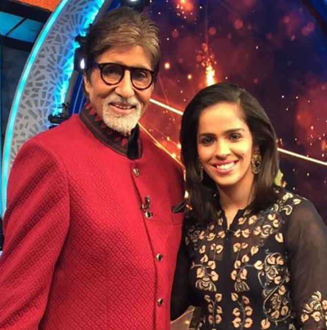 The Big Pic: Saina Nehwal poses with Bollywood star Amitabh Bachchan during a television show