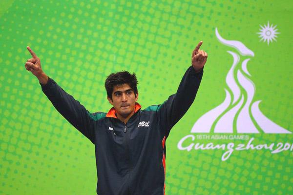 Vijender Singh: The Indian boxer from Haryana is an Olympic bronze medallist and an Asian Games gold medallist. He has also won a silver and bronze in the Commonwealth Games. He is also an awardee of the Rajiv Gandhi Khel Ratna. He also represented India at the 2012 Olympic Games. Vijender Singh made his debut in Bollywood this year with the film Fugly which is co-produced by Akshay Kumar and also stars Jimmy Shergill. Picture/ AFP