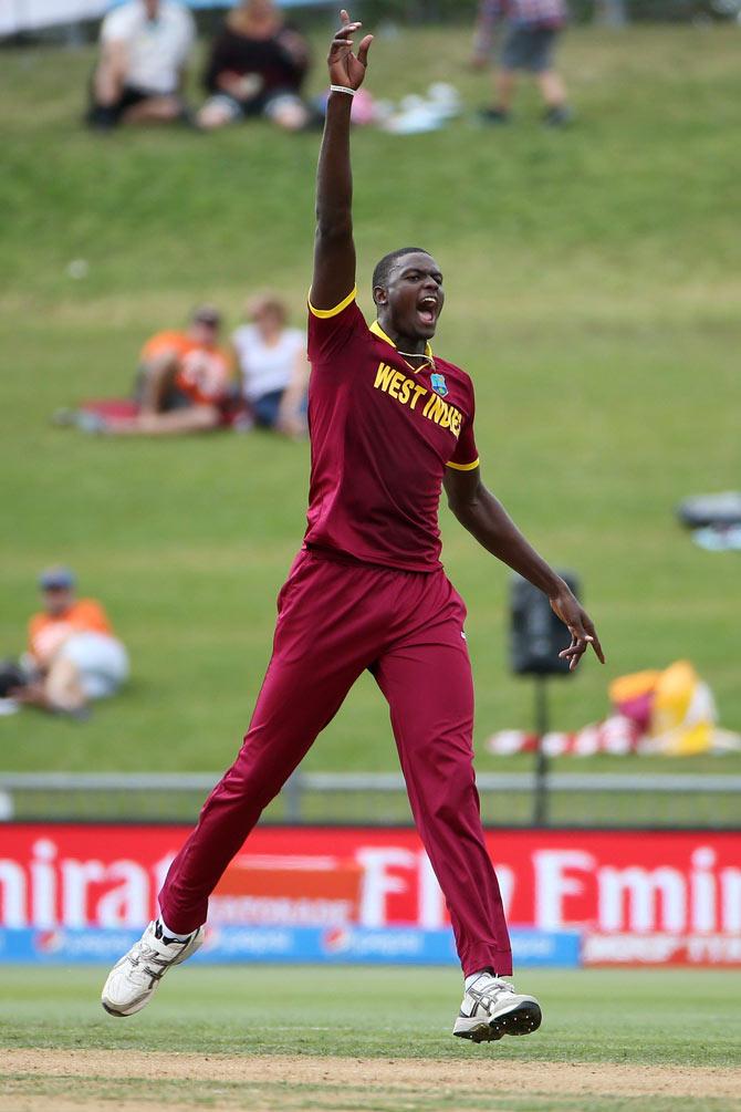 Jason Holder: Country - West Indies. Height - 6'7 (201 cm). Bowling style - Right-arm fast