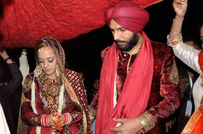 Yuvraj Singh-Hazel Keech After quite some speculation of a romance brewing, India's heartthrob and former cricketer Yuvraj Singh and actress Hazel Keech confirmed they were together when the two got engaged on November 12, 2015. Yuvraj Singh and Hazel Keech tied the knot as per Sikh traditions at a gurudwara in Punjab in November 2016 