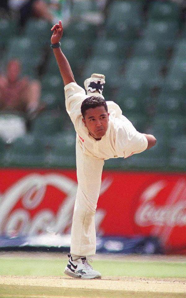 Paul Adams - 18 years, 340 days - Team: South Africa. Test debut: 26 Dec 1995 vs England. Tests played: 45. Wickets: 134. (Pic/ AFP)