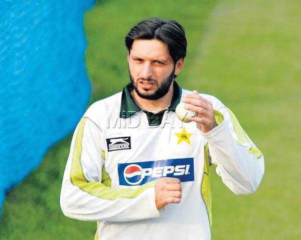 Shahid Afridi - 18 years, 235 days - Team: Pakistan. Test debut: 22 Oct 1998 vs Australia. Tests played: 27. Wickets: 48. (Pic/ Suresh K.K.)
