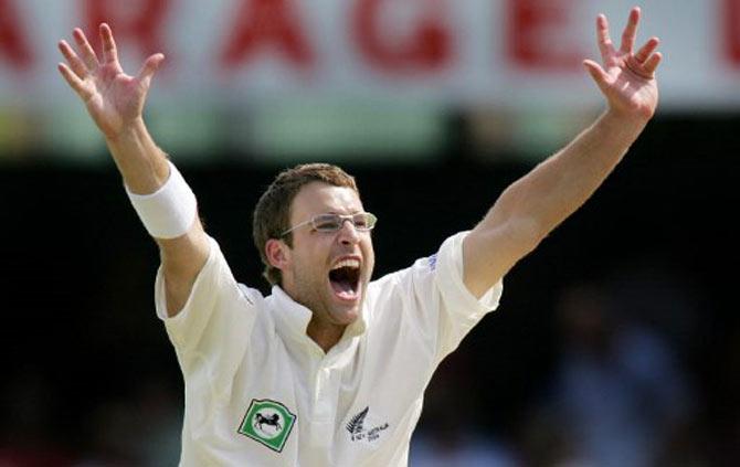 Daniel Vettori: The New Zealand spinner is one of his country's finest spinners and is also the 8th player in Test history to bag 300 wickets. Pic/ AFP
