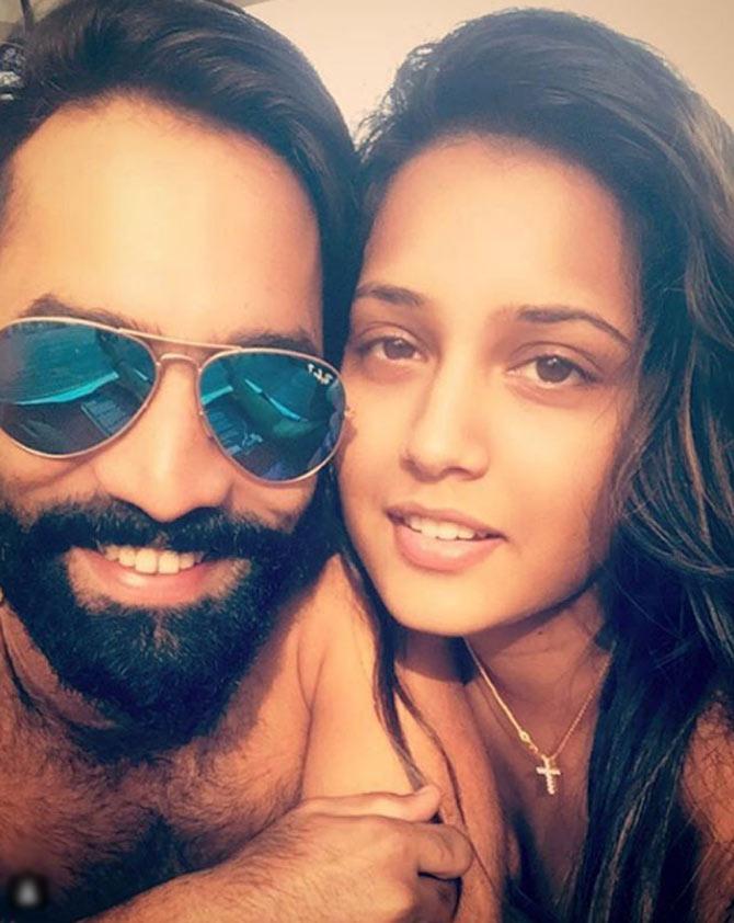 Dinesh Karthik and Dipika Pallikal live married life to the fullest