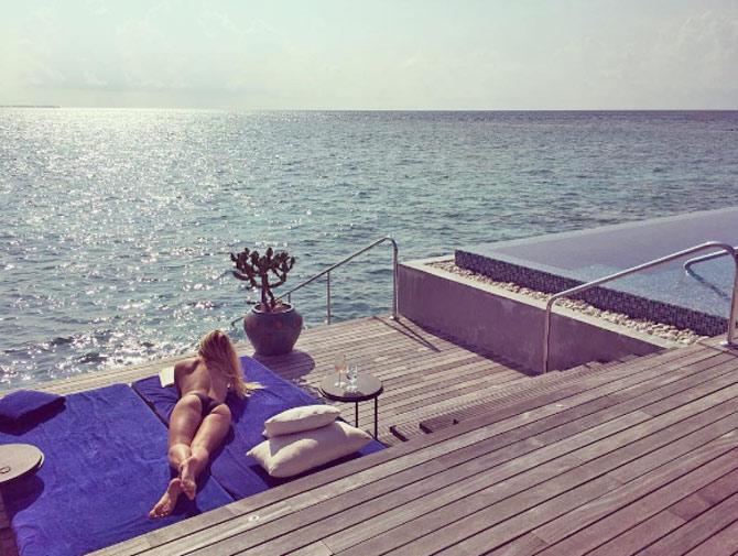 She is not afraid to flaunt her sexy body...