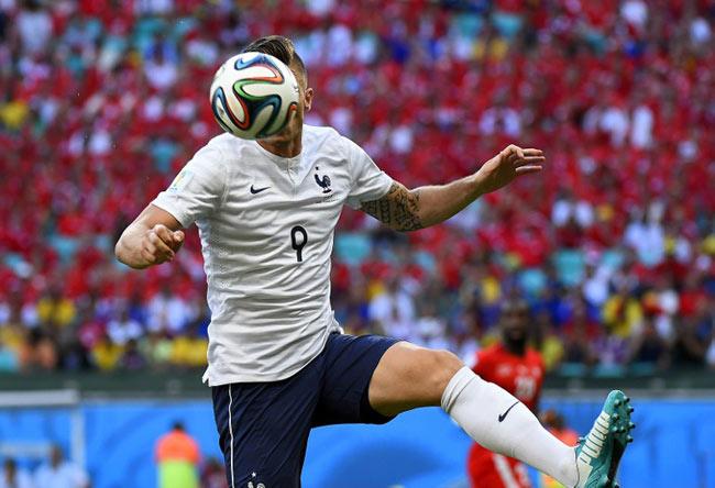 France's forward Olivier Giroud