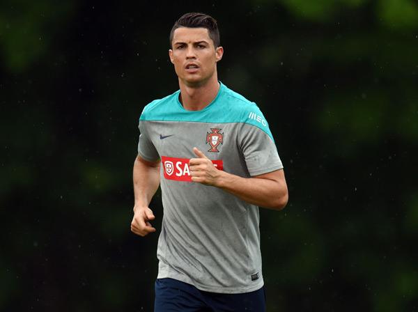Cristiano Ronaldo: Ballon d'Or winner and one of the greatest footballer of all time Ronaldo, during his stint at Manchester United in 2007, made the news for a wrong reason. Ronaldo was accused of inviting five escorts and having and 'orgy' with them and few Man United teammates. However he denied allegations and there was no prosecution brought ahead and the incident faded gradually. (Pic/ AFP)