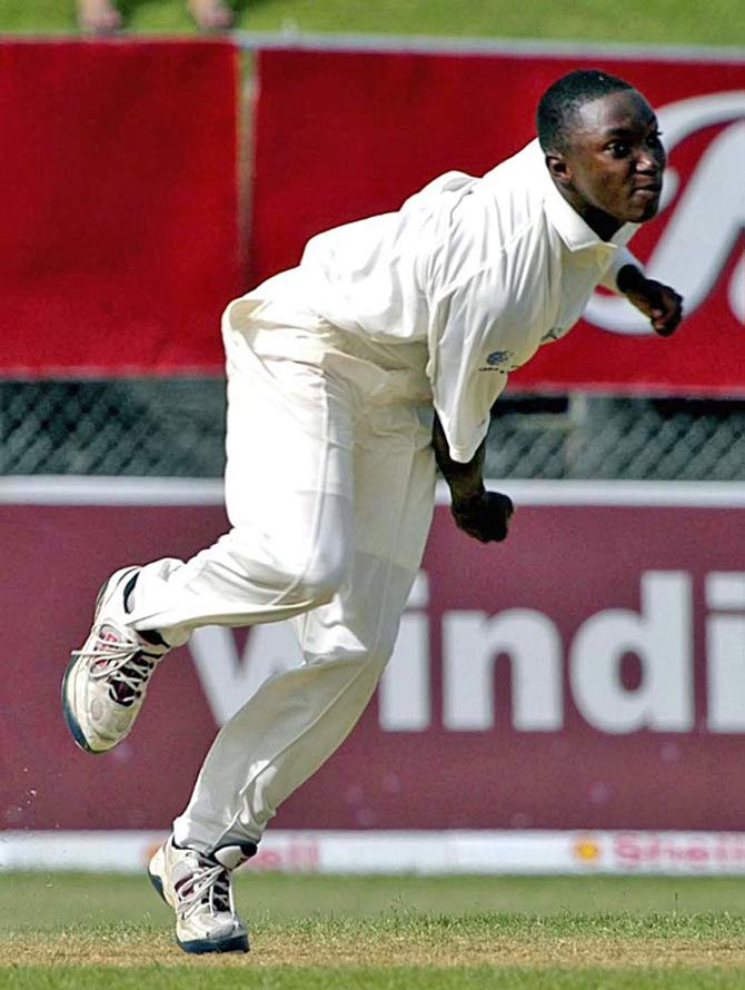 Fidel Edwards - 157.7 kmph: West Indies vs South Africa at Wanderers in 2003