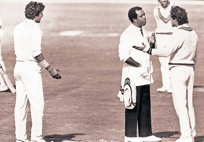 Pak captain Imran Khan (right) argues with umpire John Holder during the 1989-90 series. Wasim Akram looks on