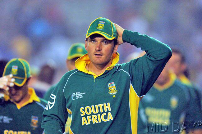 Most catches (ODIs) -- Graeme Smith, 19 (MiD DAY)