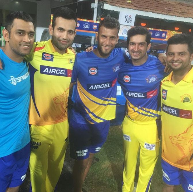 In picture: Irfan with CSK mates MS Dhoni, Ishwar Pandey, Mohit Sharma and Suresh Raina