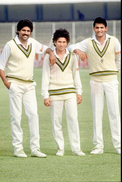 Kapil Dev's father spent his early life after the partition in Fazilka. They moved to the capital city Chandigarh. Dev was a student at D.A.V. School and joined Desh Prem Azad in 1971. In pic: Kapil Dev with Sachin Tendulkar and Mohammad Azharuddin. (Pic/ Getty Images)