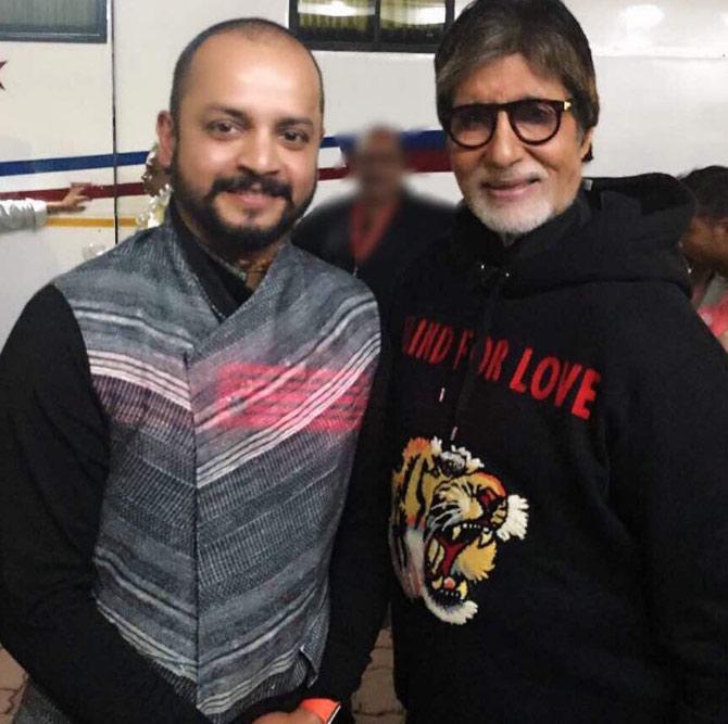Murali Karthik with Bollywood superstar Amitabh Bachchan, Kartik wrote, 'Ideally no words needed..I am always in awe of this great man.. Stutter for words in company.. What a feeling.. No words' Murali Karthik with Bollywood superstar Amitabh Bachchan, Kartik wrote, 'Ideally no words needed..I am always in awe of this great man.. Stutter for words in company.. What a feeling.. No words'