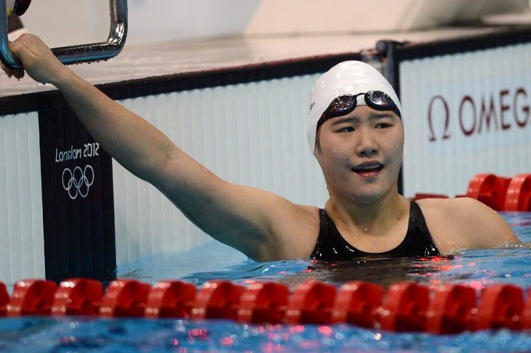 16-year-old Chinese swimmer Ye Shiwen's world record win in the women's 400m individual medley raised eyebrows after her final 50-metre sprint was faster than American men's swimming star Ryan Loch