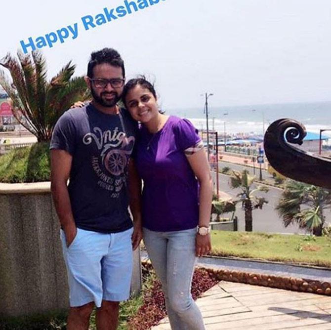 Parthiv Patel posted this picture with his sister Kinjal during Raksha Bandhan celebrations