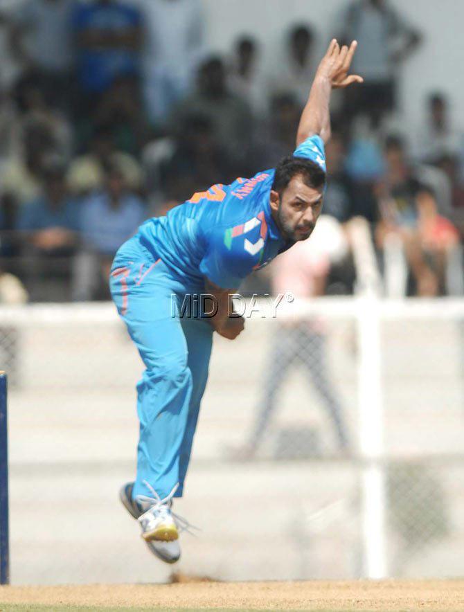 Stuart Binny - 6/4: Match - India vs Bangladesh at Dhaka on 17 June 2014. (Pic/ Suresh K.K.)