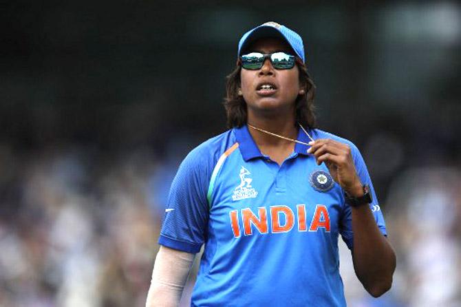 Jhulan Goswami: The all-rounder was born in a middle-class family in West Bengal. Although she is a huge fan of football, Jhulan took up cricket at the age of 15. Despite her parents wanting her to focus on studies, Jhulan did not give up on her dream and pursued training in cricket. She is also an avid reader and a fan of cinema