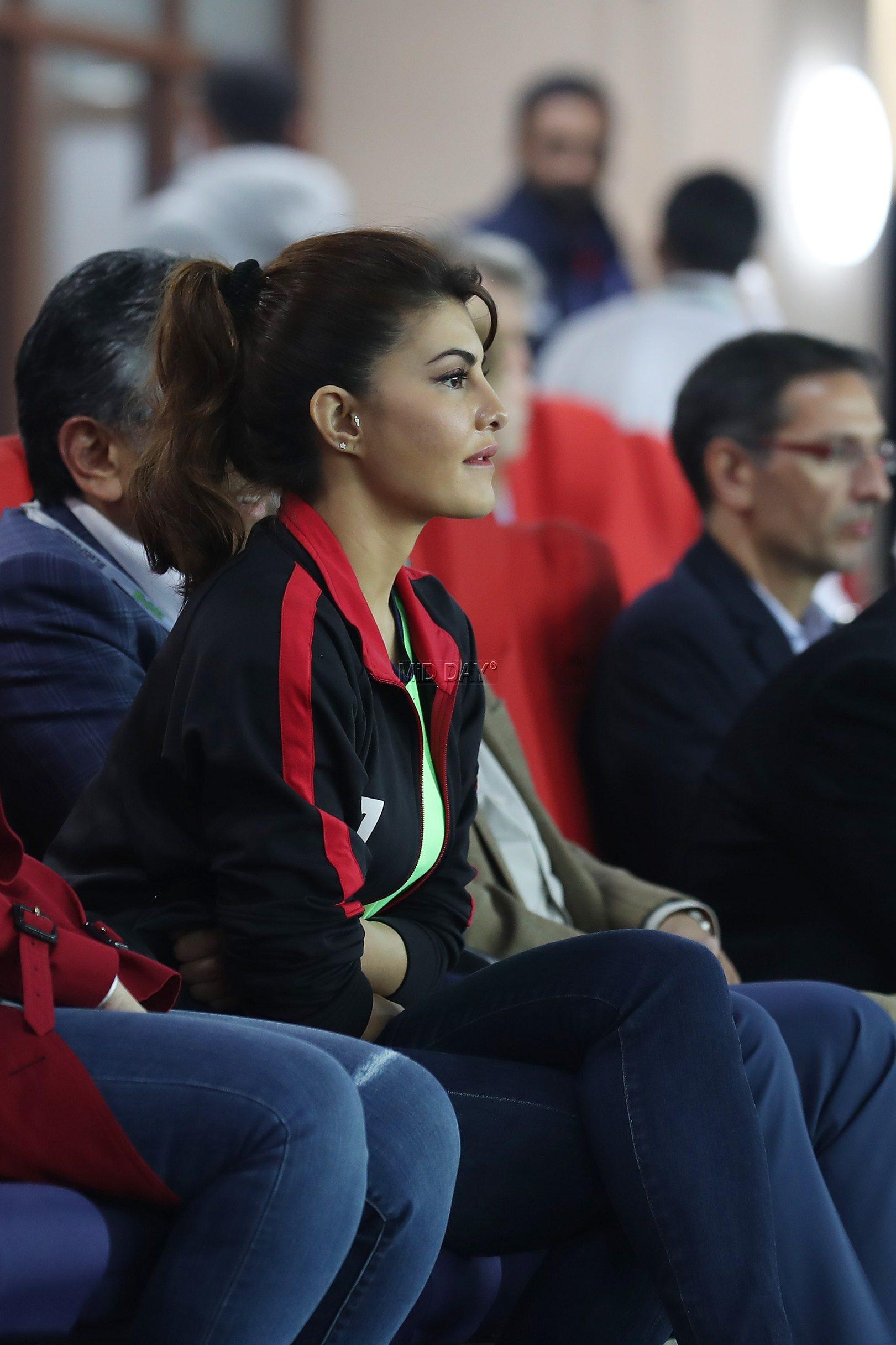 Jacqueline Fernandez watches the ISL match