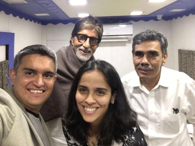Saina, her dad and Amitabh Bachchan take a selfie