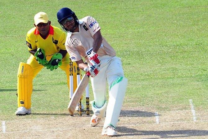 Bollywood actors  flocked to Sri Lanka for the 2010 IIFA awards and surrounding events that were held in Colombo.