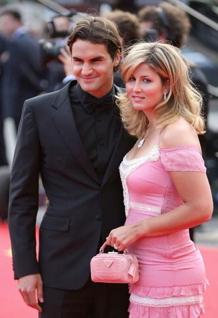 Roger Federer and Mirka Vavrinec: He is a Swiss professional tennis veteran and former World No. 1. She is a former tennis player from Switzerland. They met at the 2000 Summer Olympics and wed on April 11, 2009, and have identical twin girls.