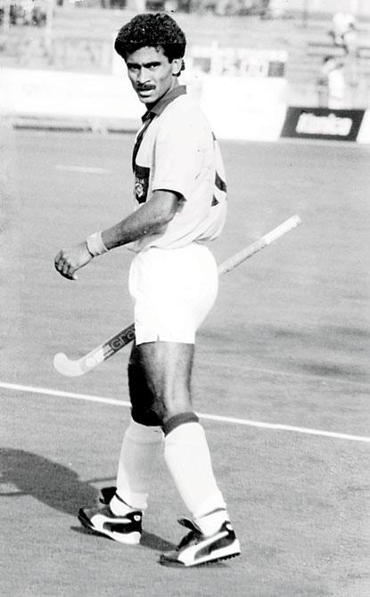 His attacking partnership on the field with Zafar Iqbal was known to one and all. 