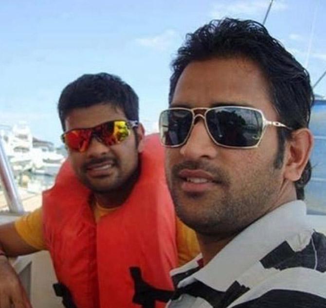 RP Singh and MS Dhoni from back in the day